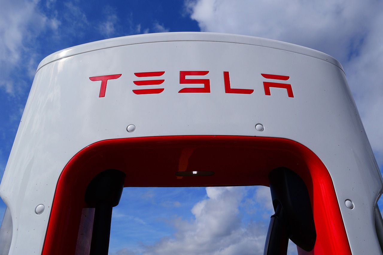 Kontroversi Elon Musk Tesla